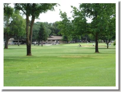 Tucker Oaks Golf Course - Hole 9